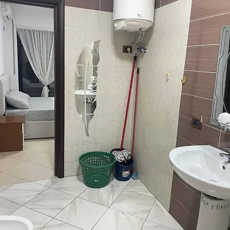 Ardit's Apartment. تيرانا